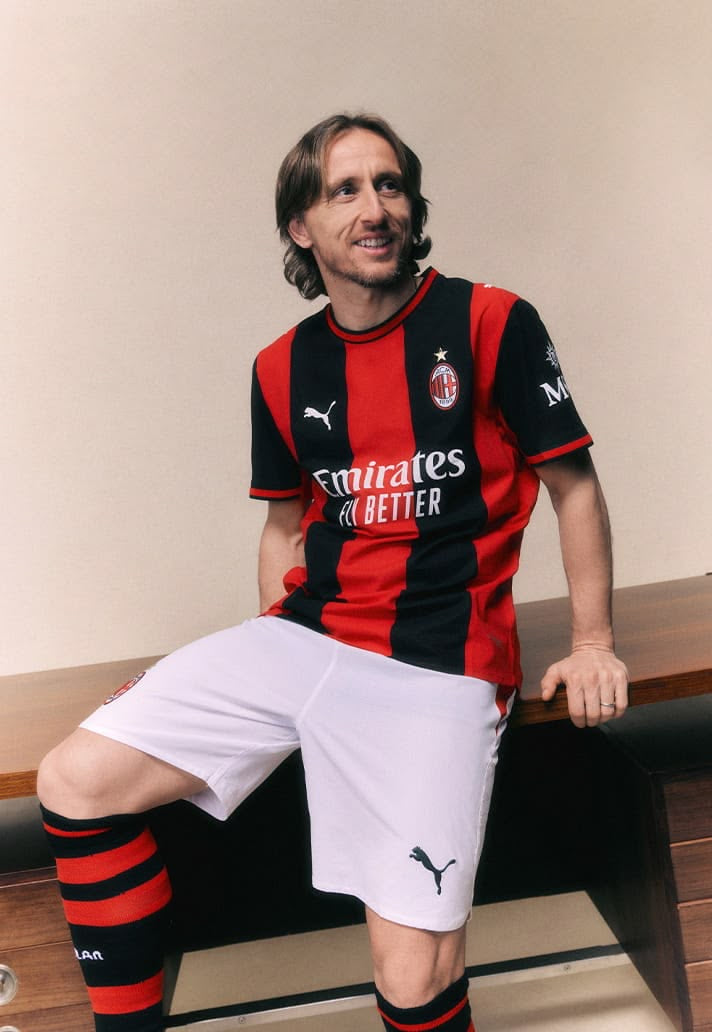 AC Milan Home Jersey 2026/27 – Premium Quality | Embroidered Club Logo | Customisable