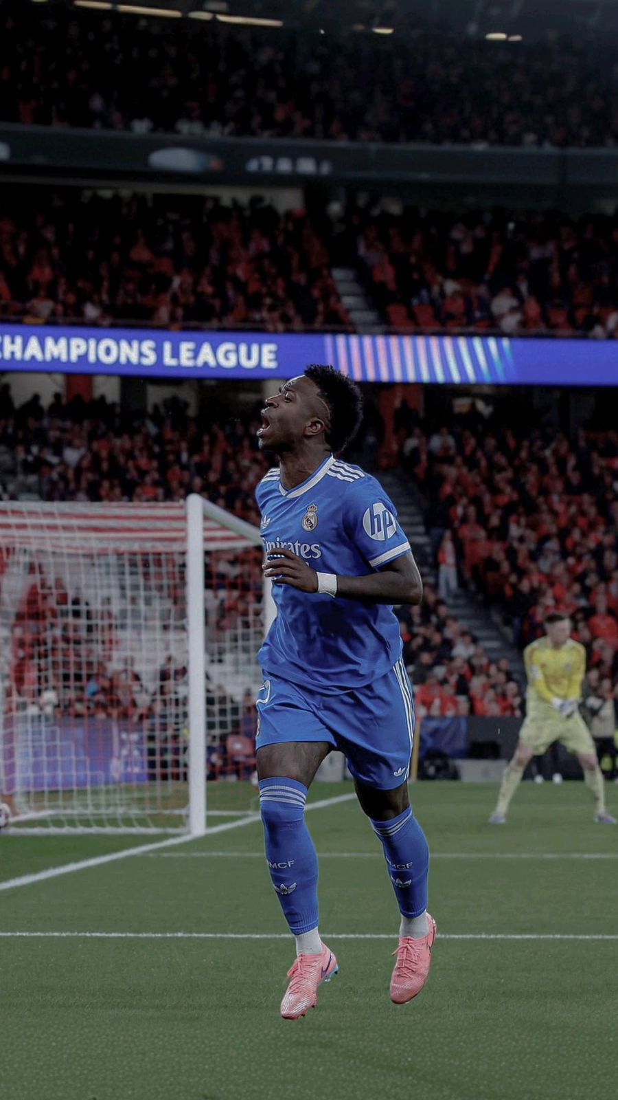 Real Madrid 2024/25 Away Blue Jersey – Fan Version | Embroidered Crest | Premium Quality