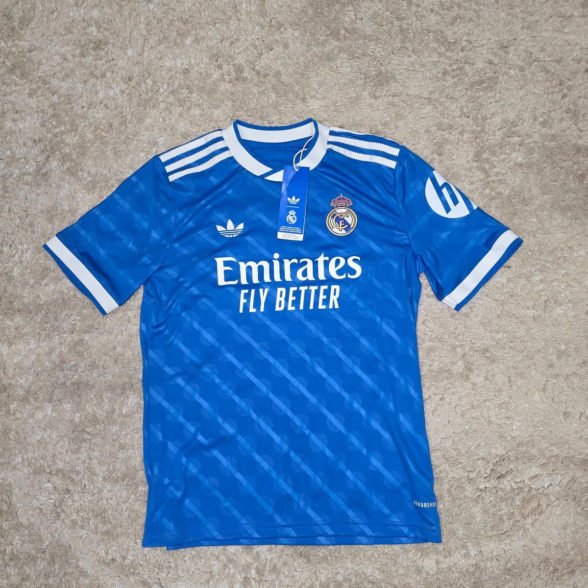 Real Madrid 2024/25 Away Blue Jersey – Fan Version | Embroidered Crest | Premium Quality