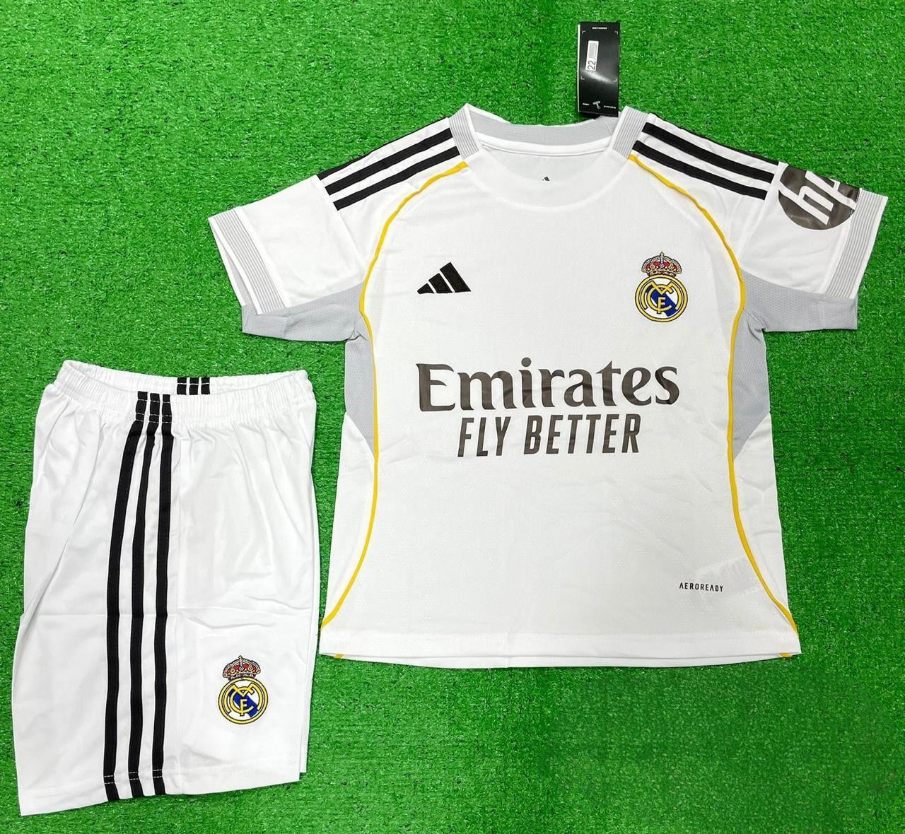 Real Madrid 2025/26 Home Kit for Kids (Jersey + Shorts)