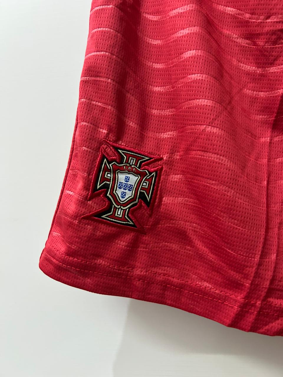 Portugal Home Shorts 2025/26 – Embroidered Crest Football Shorts