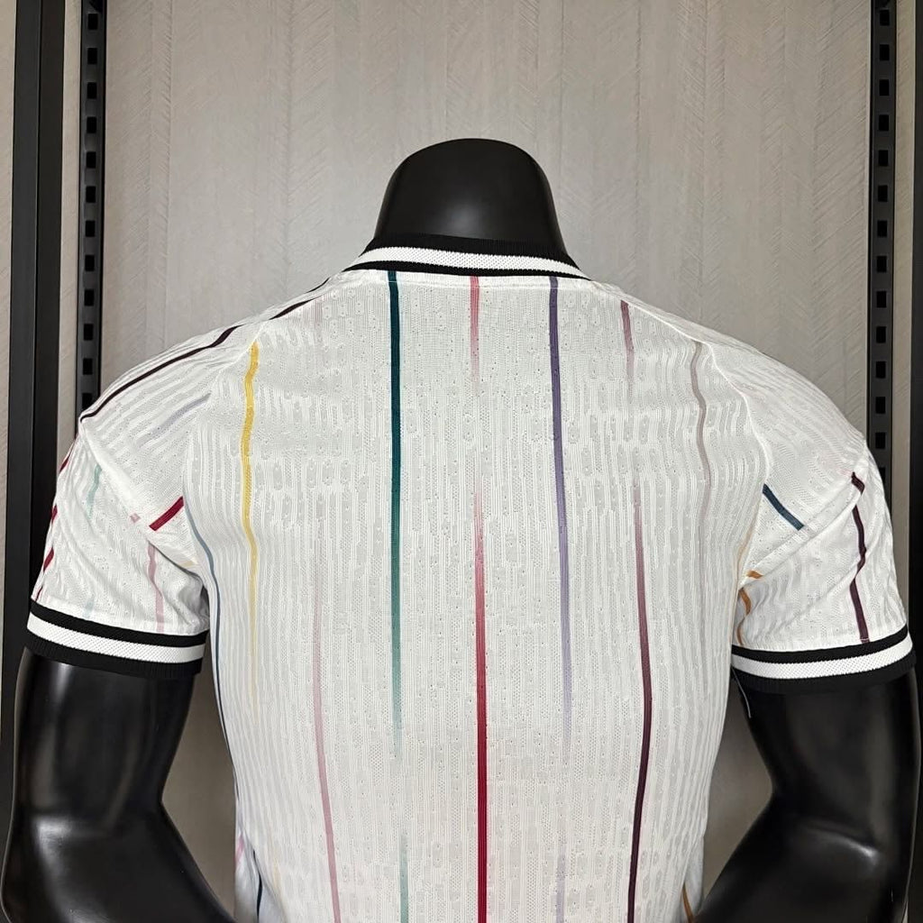 Japan 2026 Away Football Jersey – White Edition | JFA National Team Soccer Jersey | Premium Embroidery Logos | Customisable