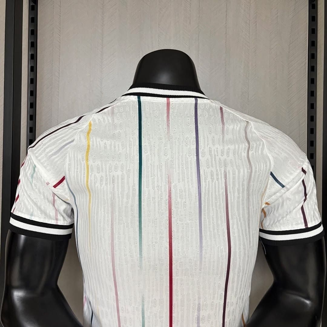 Japan 2026 Away Football Jersey – White Edition | JFA National Team Soccer Jersey | Premium Embroidery Logos | Customisable