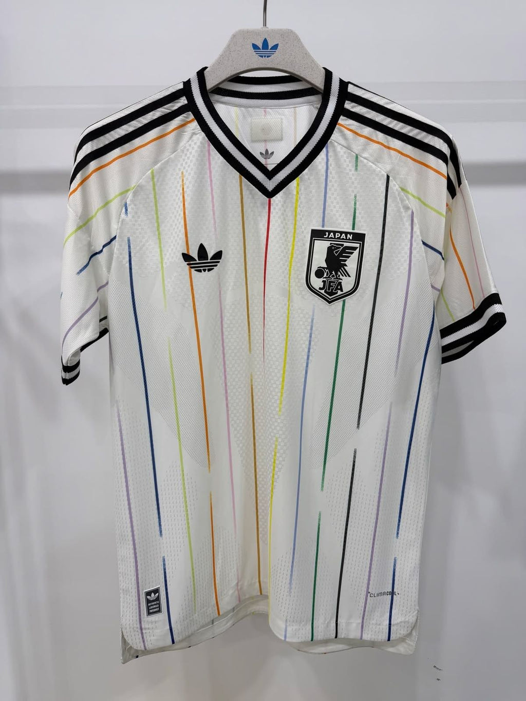 Japan 2026 Away Football Jersey – White Edition | JFA National Team Soccer Jersey | Premium Embroidery Logos | Customisable