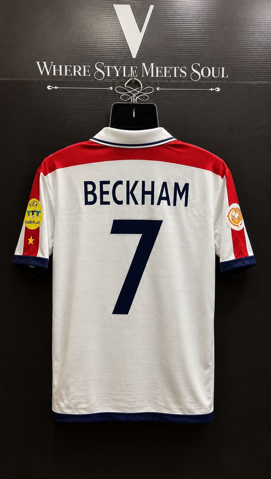 England 2002 Home Retro Football Jersey – Beckham #7 | Classic White Vintage Football Jersey