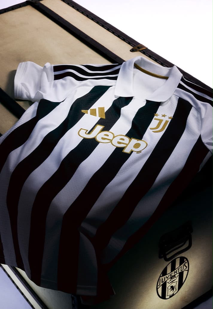 Juventus 2026/27 Home Jersey – Black & White Stripes | Half Sleeves