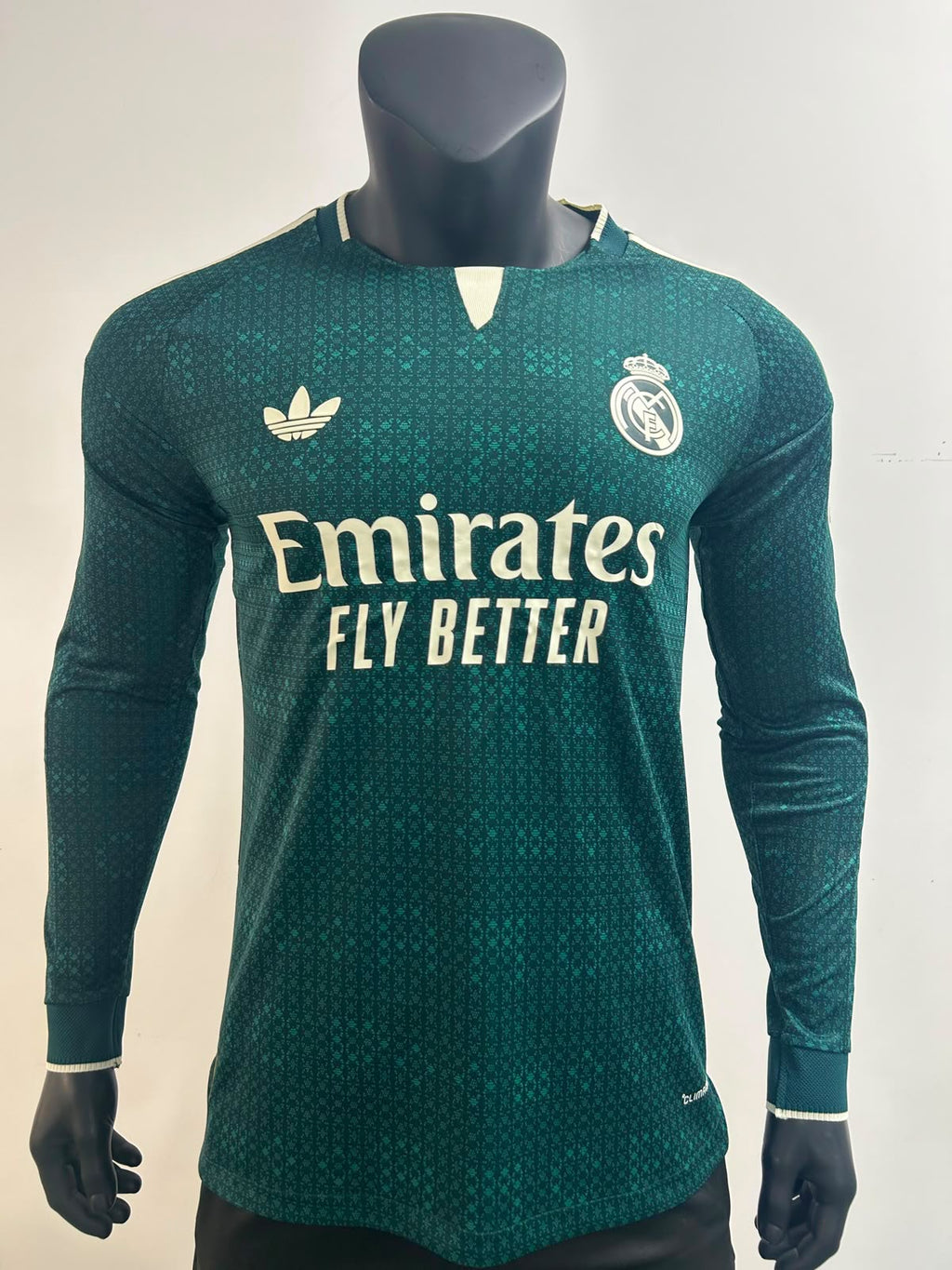 Real Madrid 26/27 Away Jersey – Dark Green Football Jersey | Full Sleeve