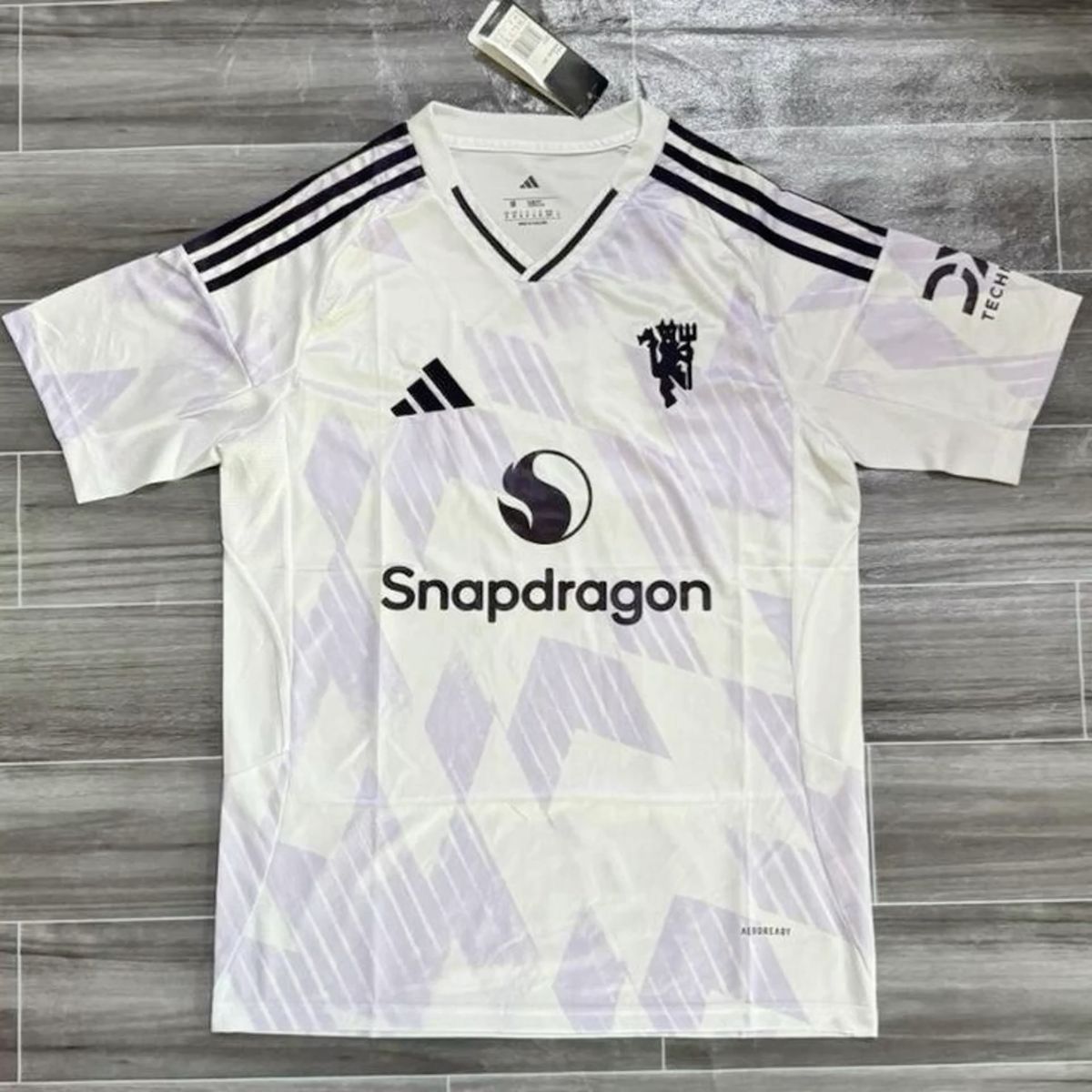 Manchester United 2025/26 Away White Jersey  | Embroidered Logo | Premium Quality