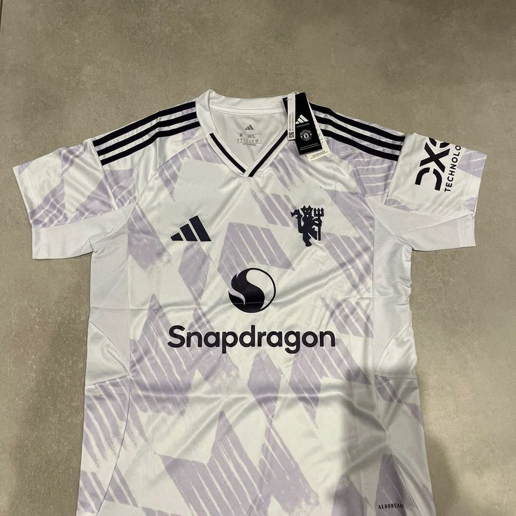Manchester United 2025/26 Away White Jersey  | Embroidered Logo | Premium Quality