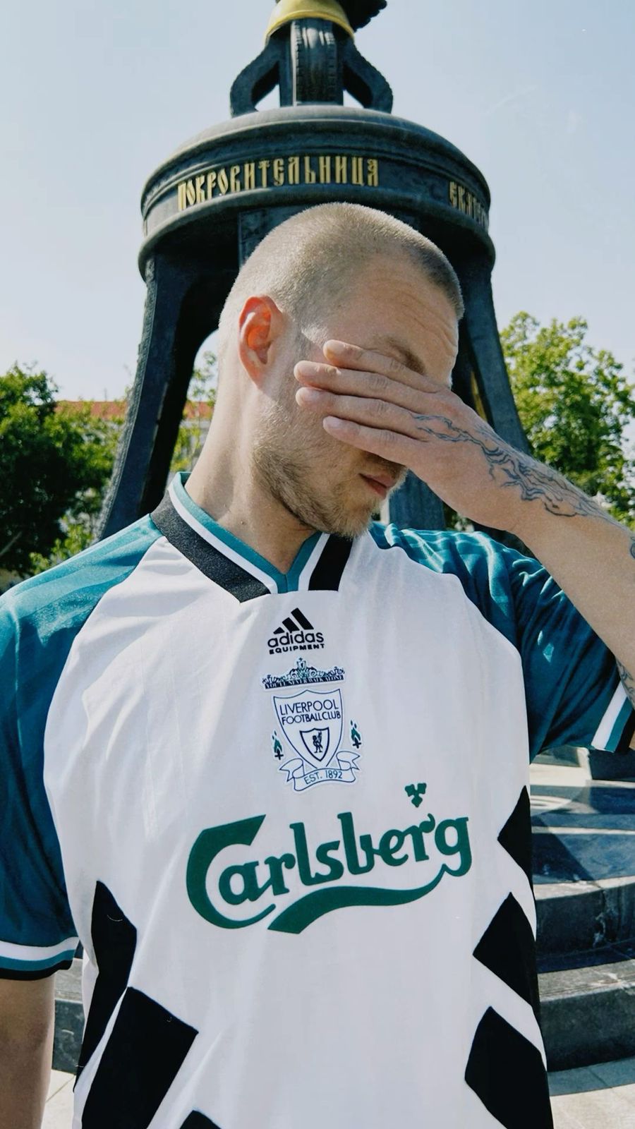 Liverpool FC Retro Away Jersey 1993/95 – Classic Edition | Embroidered Crest | Vintage Design