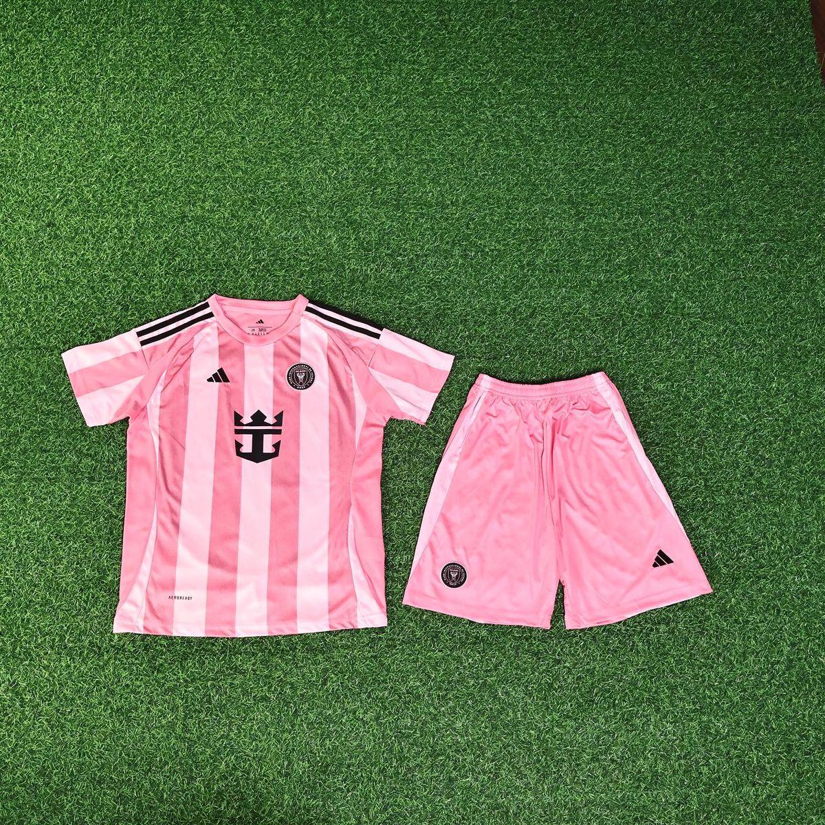 Inter Miami CF Home Pink Full Kit 2025/26 – Jersey & Shorts Set (Embroidered Crest)