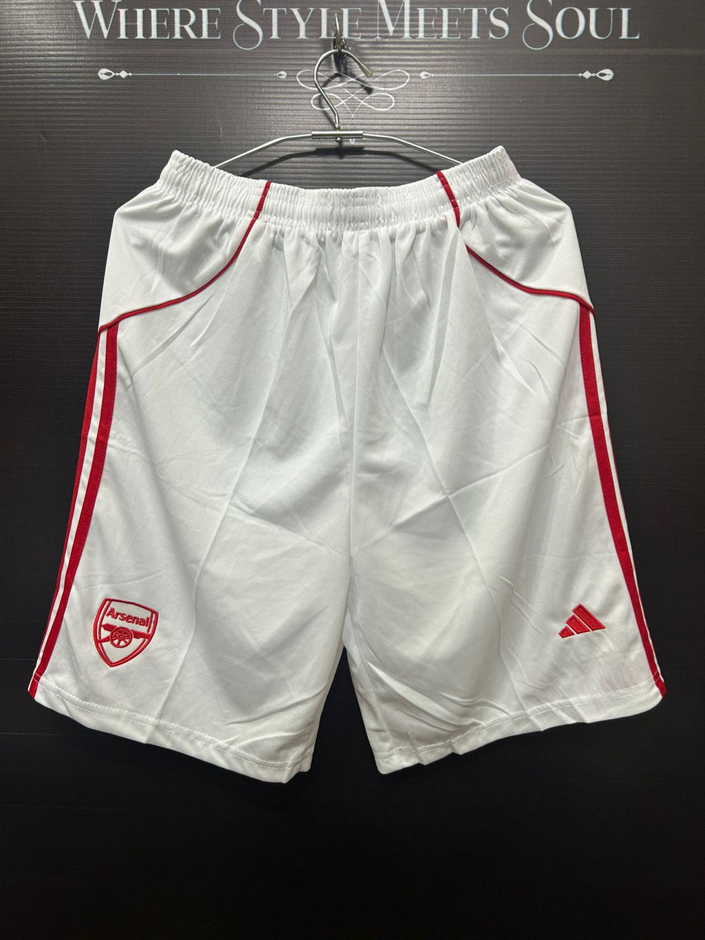 Arsenal F.C. Home White Shorts 2025/26 – Premium Embroidered Edition