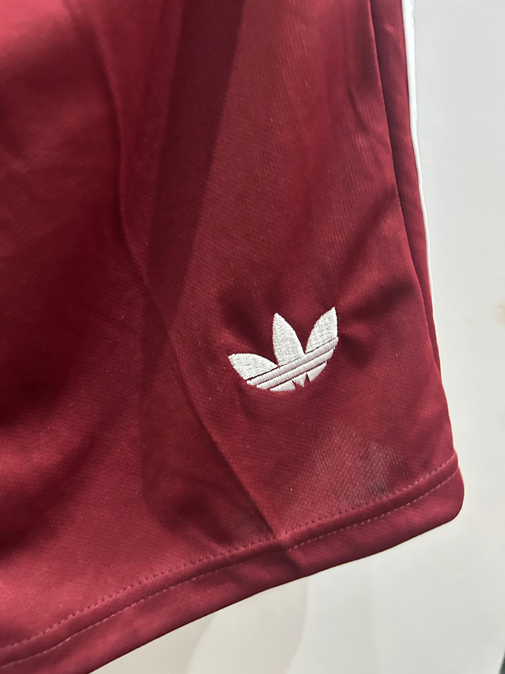 Arsenal 2025/26 Away Shorts | Embroidered crest